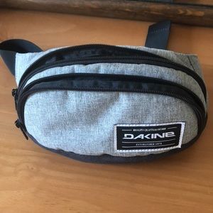 Dakine Fanny Pack